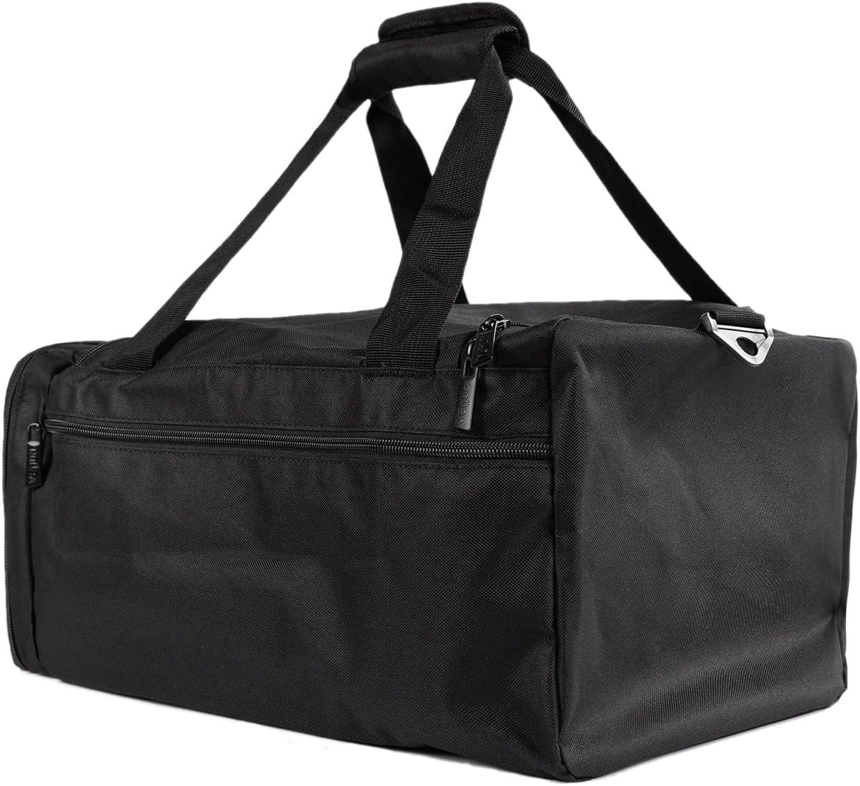 imageVenum Essential Sports Bag